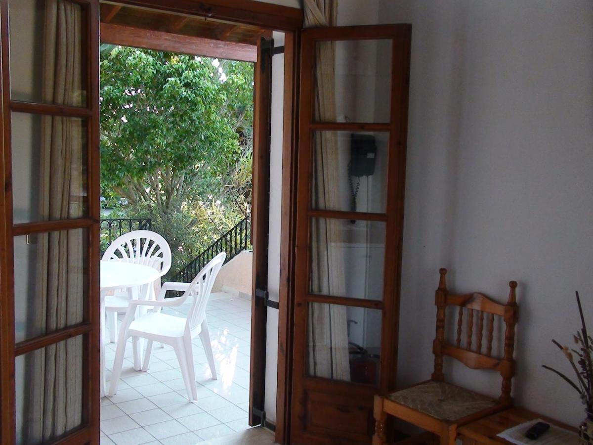 Baha-Ammes Daire Svoronata Dış mekan fotoğraf